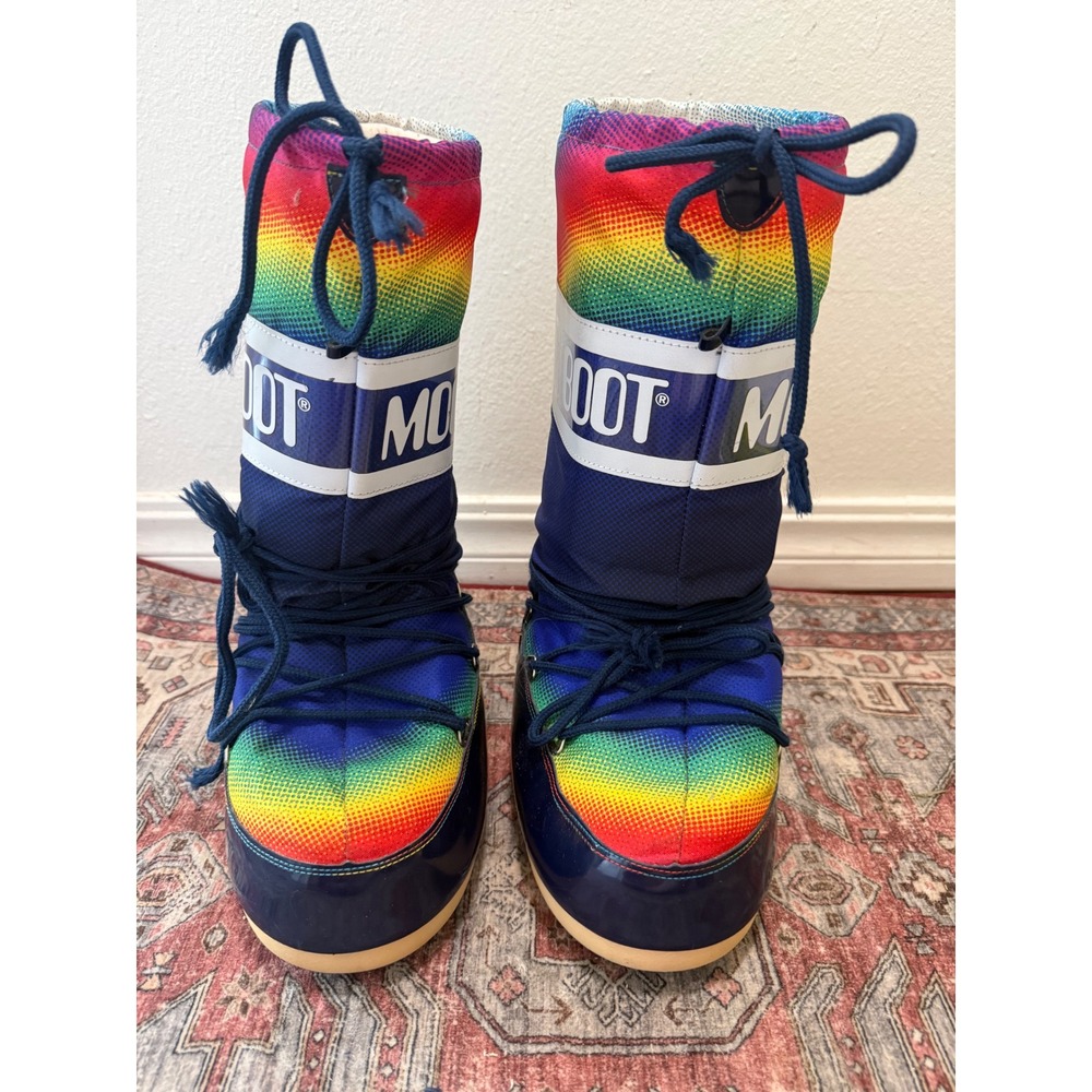 Moon Boot The Original Rainbow Snow Boots  7-8.5 Multi Color Apres Ski Logo